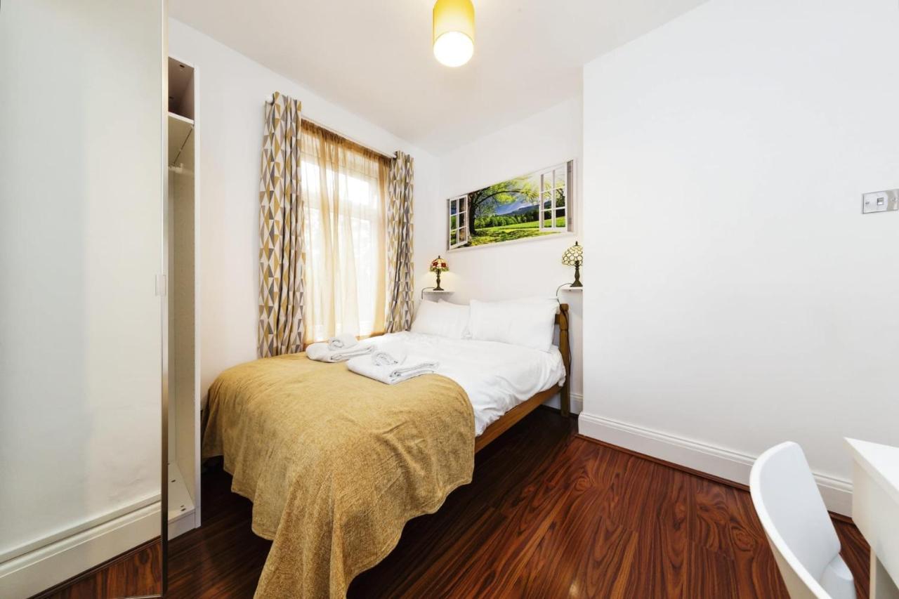 Your Chic 3Br Home Comfort And Style In Londres Exterior foto